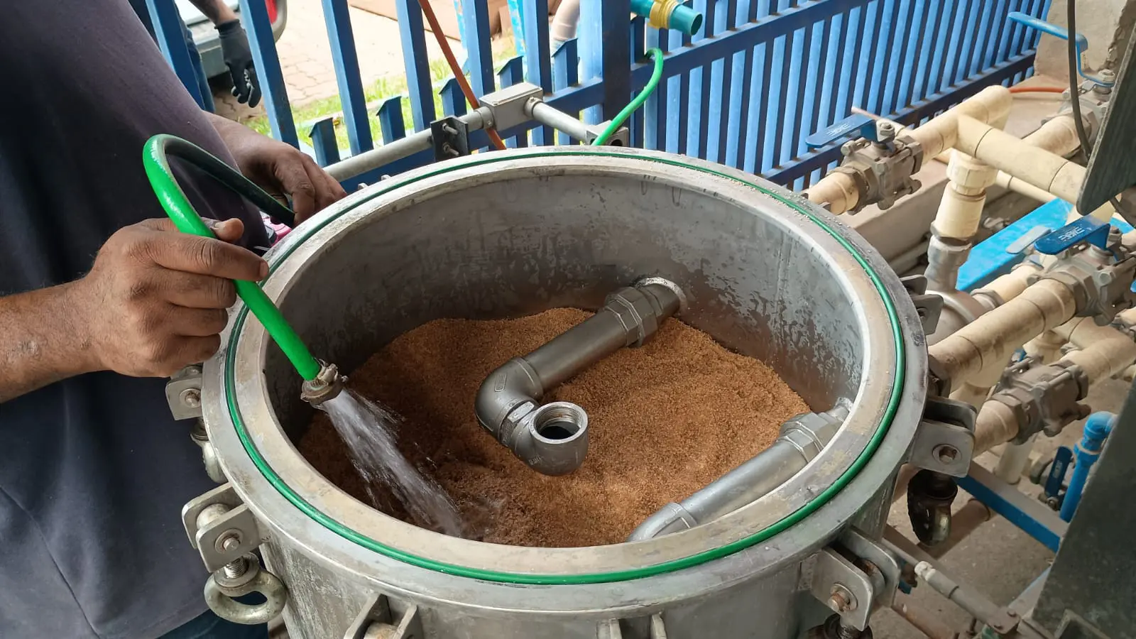 PHOTO-2025-04-25-12-17-55